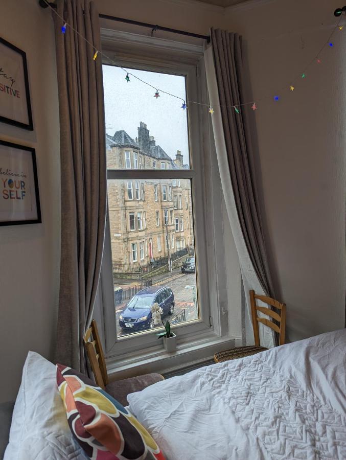 Huge Room In The City Edinburgh Exterior foto